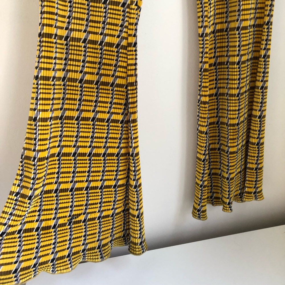 Funky yellow plaid pants- PRICE IS FIRRRRM